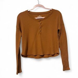Tan Hollister granola girl waffle knot loose fit crop long sleeve top xs
